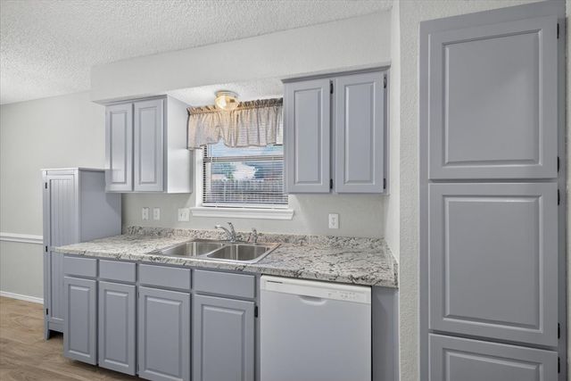 7728 Partridge Drive, Watauga, TX 76148
