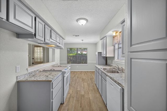 7728 Partridge Drive, Watauga, TX 76148