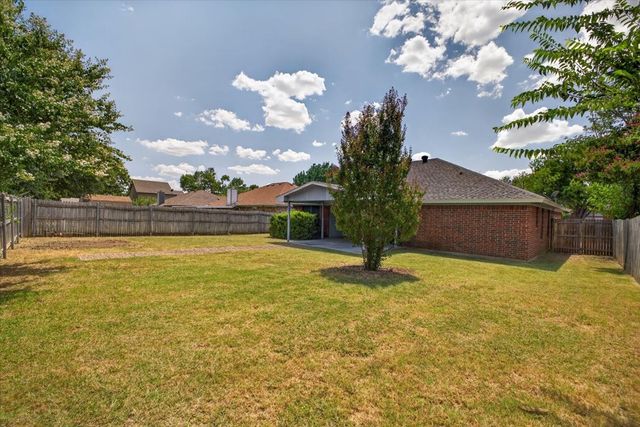 7728 Partridge Drive, Watauga, TX 76148