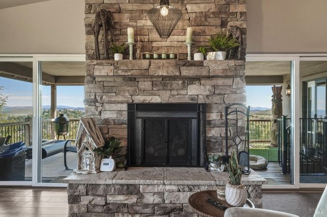 5568 Teton Way, Kelseyville, CA 95451