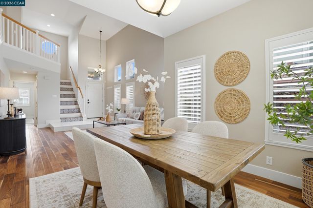 112 Mont St Michel Way, Martinez, CA 94553