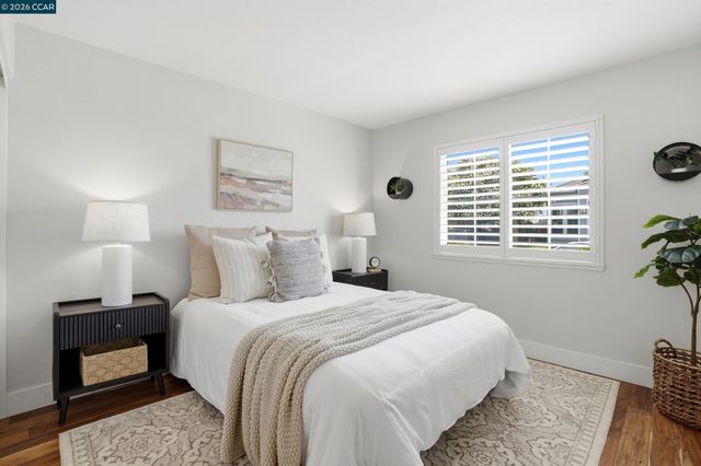 112 Mont St Michel Way, Martinez, CA 94553