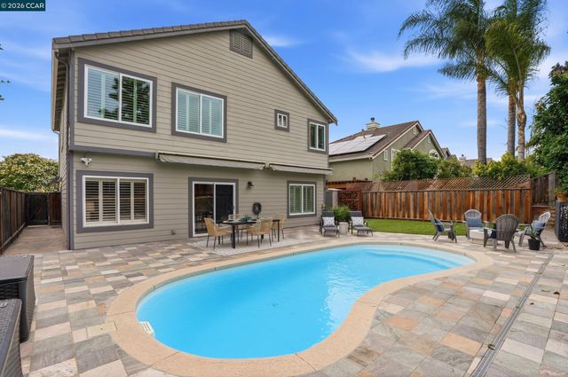 112 Mont St Michel Way, Martinez, CA 94553