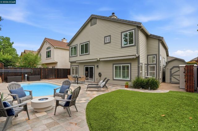 112 Mont St Michel Way, Martinez, CA 94553