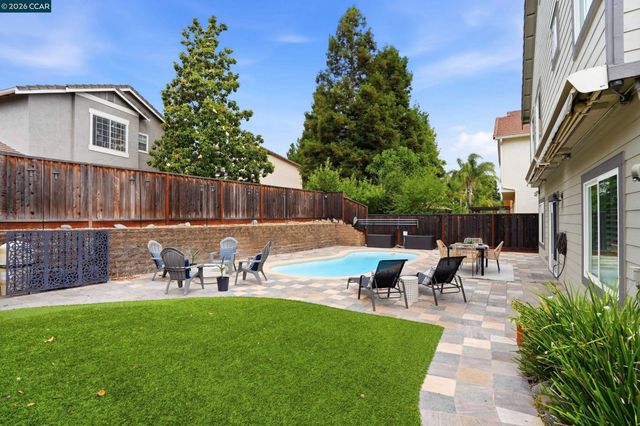 112 Mont St Michel Way, Martinez, CA 94553