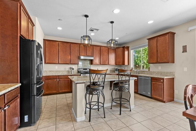 4000 Po River Way, Sacramento, CA 95834