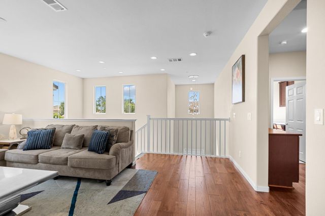 4000 Po River Way, Sacramento, CA 95834