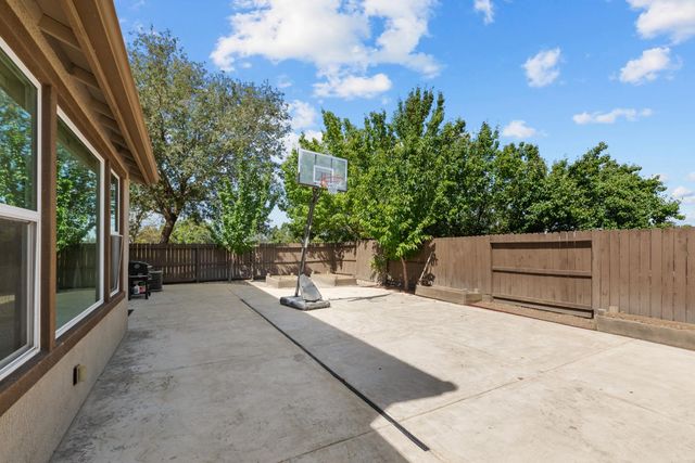 4000 Po River Way, Sacramento, CA 95834