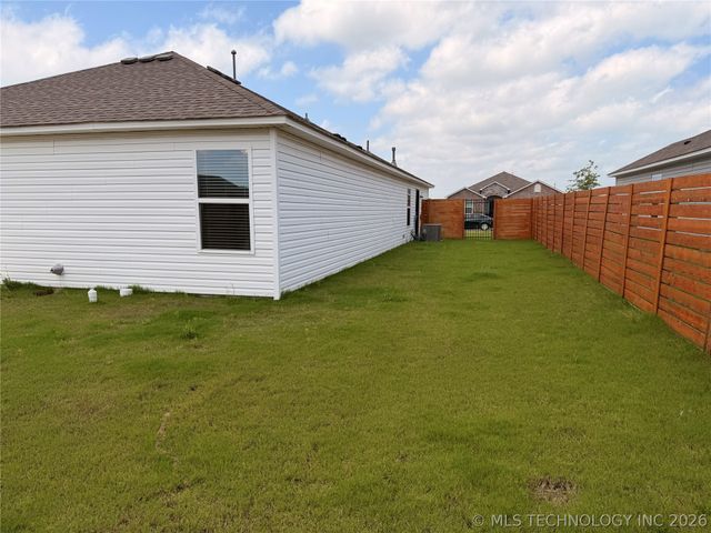 14844 E 38th Street S, Tulsa, OK 74134
