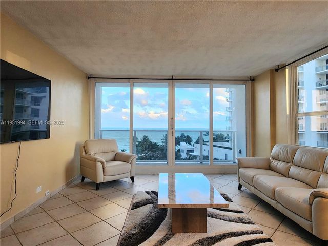 3505 S Ocean Dr 621, Hollywood, FL 33019