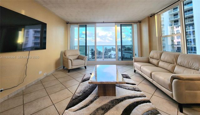 3505 S Ocean Dr 621, Hollywood, FL 33019