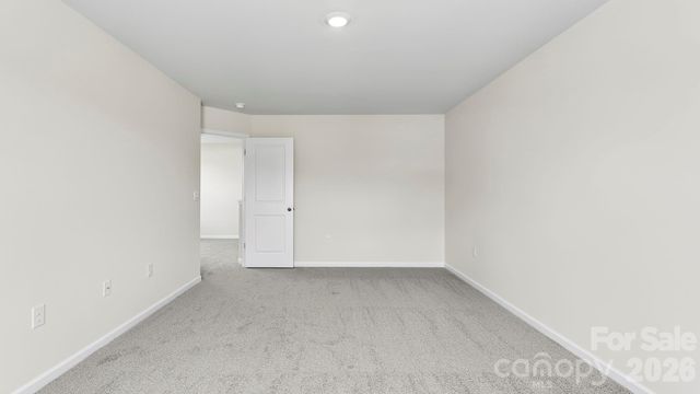 403 Creekview Road, Hendersonville, NC 28792