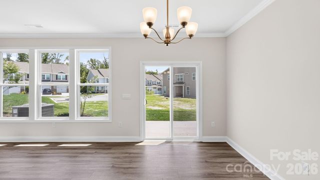 403 Creekview Road, Hendersonville, NC 28792