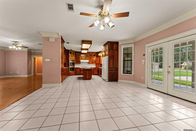 13856 Beaver Bend Rd, Baton Rouge, LA 70818
