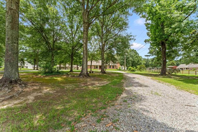 13856 Beaver Bend Rd, Baton Rouge, LA 70818