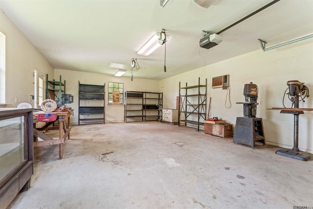 13856 Beaver Bend Rd, Baton Rouge, LA 70818