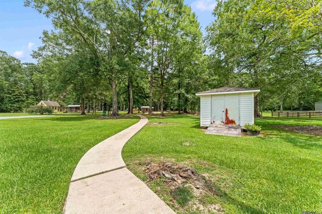13856 Beaver Bend Rd, Baton Rouge, LA 70818