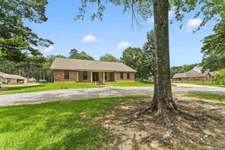 13856 Beaver Bend Rd, Baton Rouge, LA 70818