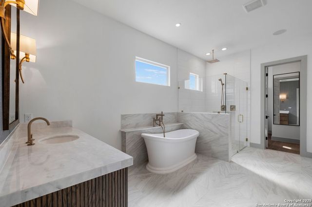 7203 Bluff Run, San Antonio, TX 78257