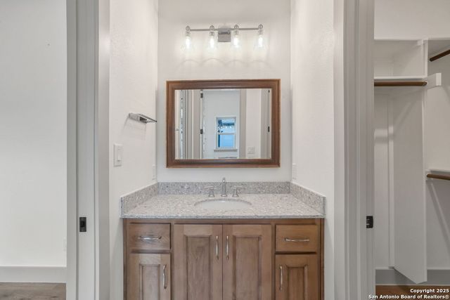 7203 Bluff Run, San Antonio, TX 78257