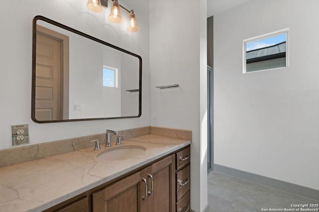 7203 Bluff Run, San Antonio, TX 78257