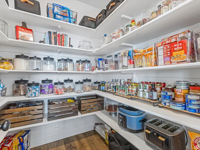 3163 W 3050 N, Plain City, UT 84404