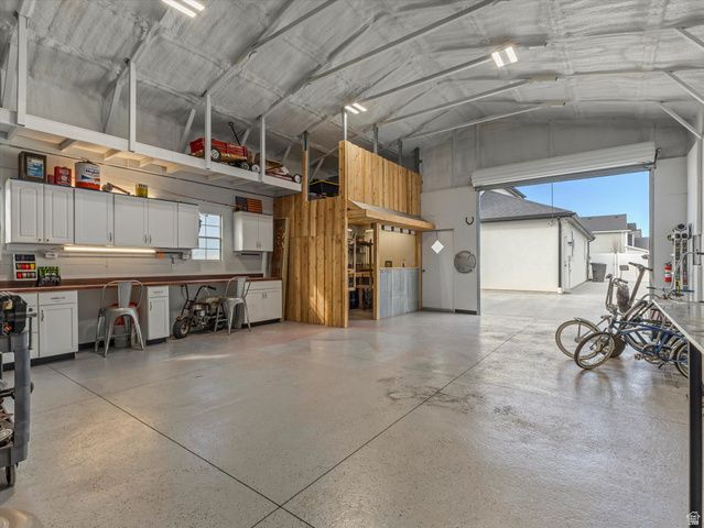 3163 W 3050 N, Plain City, UT 84404