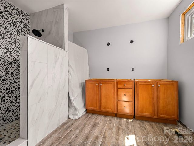 120 E Howard Street, Tryon, NC 28782