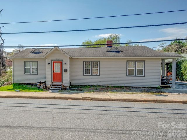 120 E Howard Street, Tryon, NC 28782