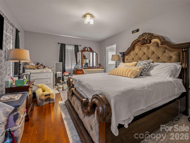 120 E Howard Street, Tryon, NC 28782