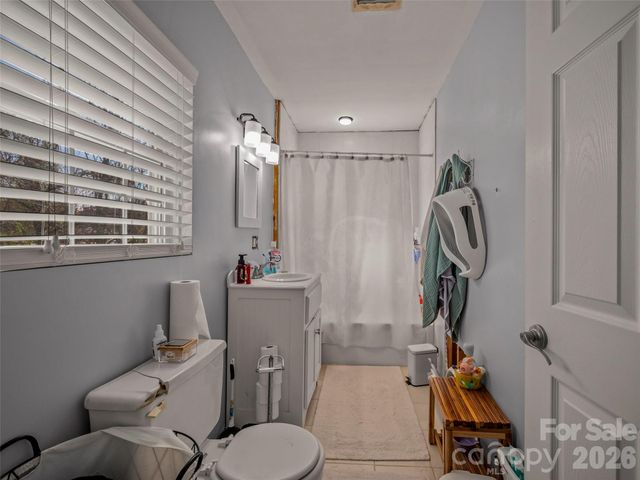 120 E Howard Street, Tryon, NC 28782