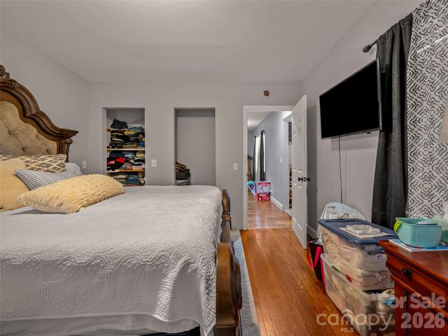 120 E Howard Street, Tryon, NC 28782