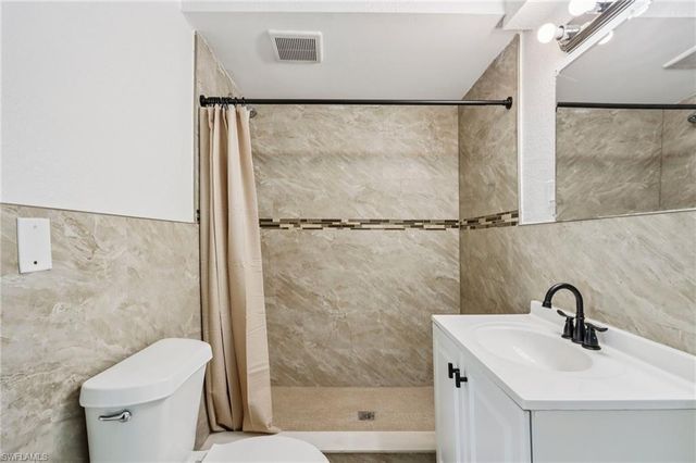 89 Cabana AVE, North Fort Myers, FL 33903