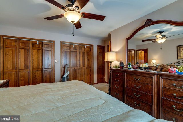 567 SHULTZ RD, Washington Boro, PA 17582