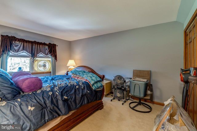 567 SHULTZ RD, Washington Boro, PA 17582