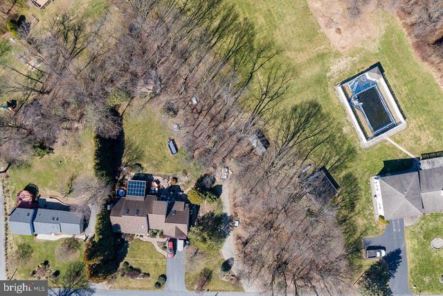 567 SHULTZ RD, Washington Boro, PA 17582