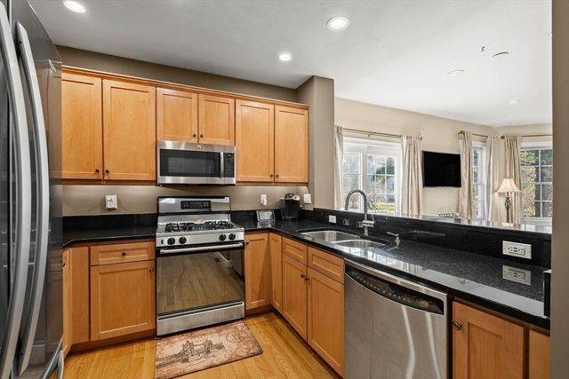 52 Tilden Commons Drive 52, Quincy, MA 02171