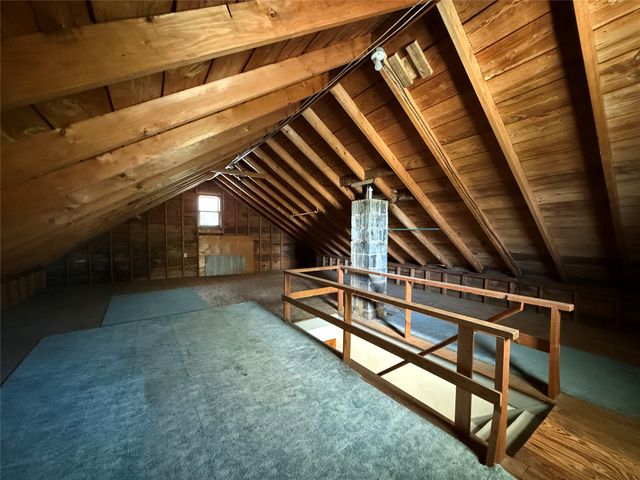 127 W 1ST Street, Waterford, PA 16441