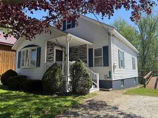 127 W 1ST Street, Waterford, PA 16441