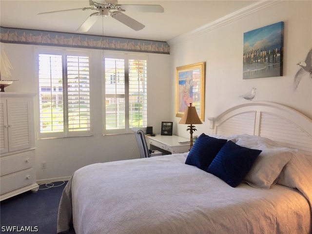 100 Lambiance CIR 1-101, Naples, FL 34108