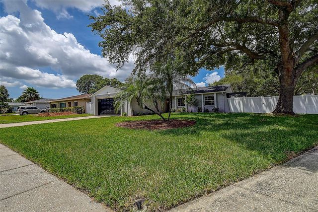 11346 62ND STREET N, Pinellas Park, FL 33782