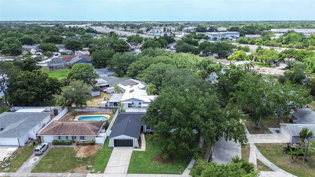 11346 62ND STREET N, Pinellas Park, FL 33782