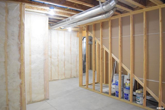 1621 GRANDLAKE Court, Pekin, IL 61554