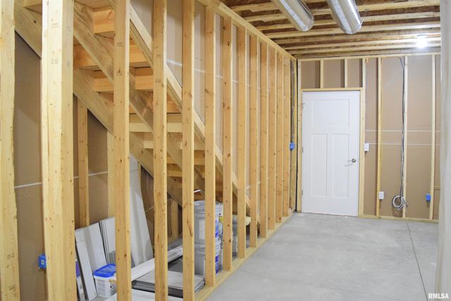 1621 GRANDLAKE Court, Pekin, IL 61554