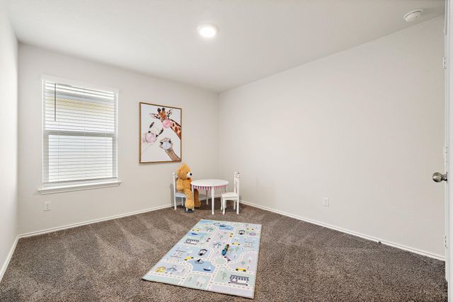 1944 T H Johnson DR, Taylor, TX 76574