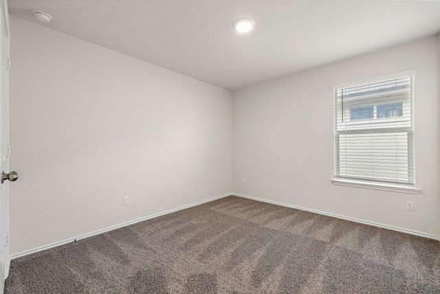 1944 T H Johnson DR, Taylor, TX 76574