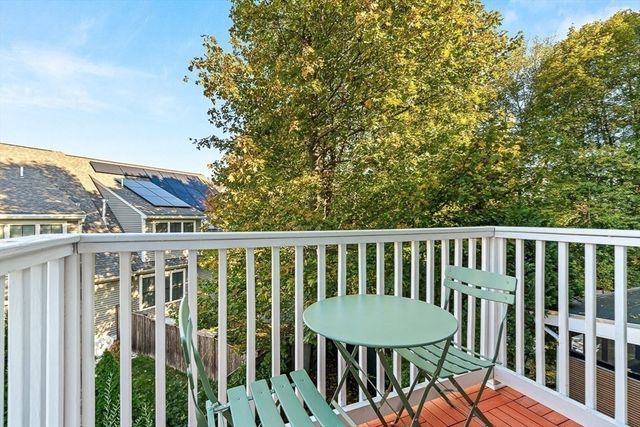7 Sherman Place 7, Winchester, MA 01890