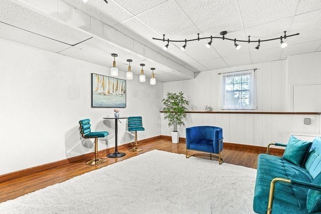 7 Sherman Place 7, Winchester, MA 01890