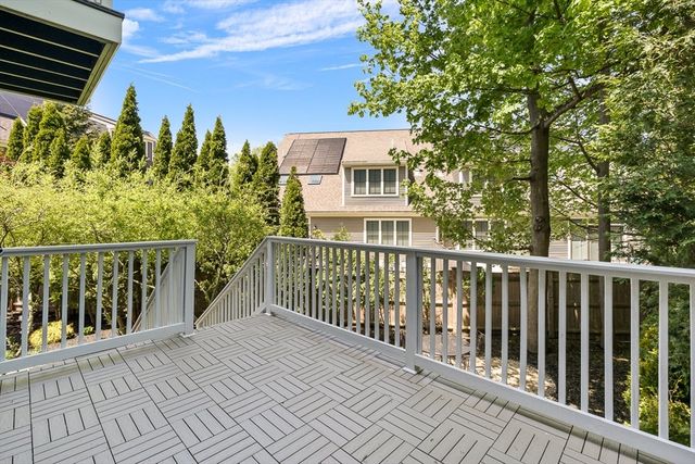 7 Sherman Place 7, Winchester, MA 01890