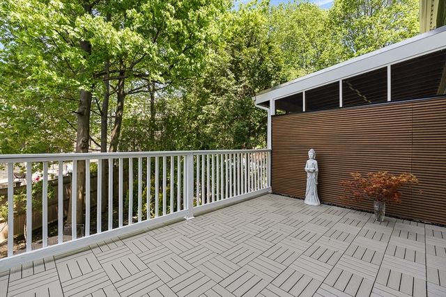 7 Sherman Place 7, Winchester, MA 01890